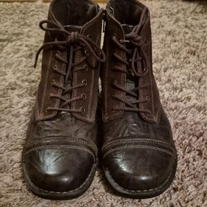Clarks Brown Leather Ankle Lace-Up Boots